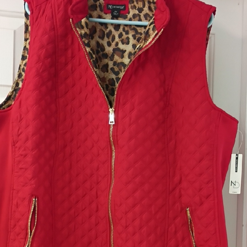 New Directions Red and Brown Leopard Print Vest